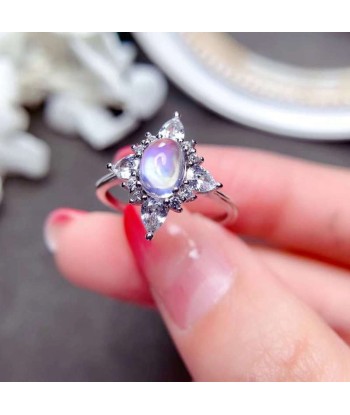 Sterling Silver Moonstone or Garnet Oval Rings for Women À commander