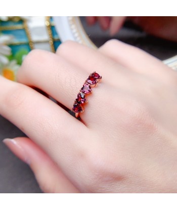 925 Sterling Silver Garnet Ring, Heart-Shaped, Wine Red Gemstone for Woman en stock