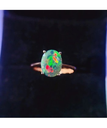 Sterling Silver 7x9mm Opal Engagement Ring rembourrage situé sous