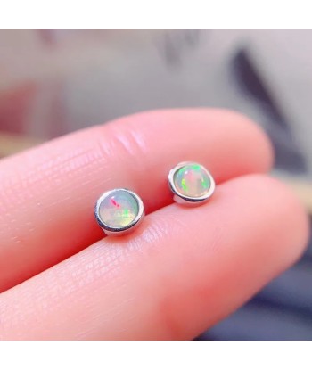 Silver 4mm Round Opal Stud Earrings for Women pas cheres