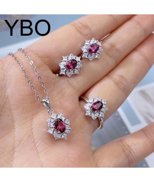 Sterling Silver Pyrope Zircon Jewelry Set for Women suggérées chez