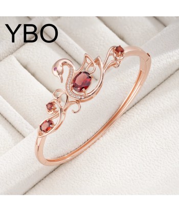 18K Rose Gold Plated Hollow Out Swan Animal Bangles with Red Garnet Gemstone for Women Les magasins à Paris