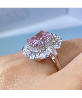 Sterling Silver Pink Diamond Ring for Women sur le site 