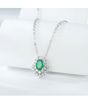 Sterling Silver Emerald Pendant Necklace for Women brillant des détails fins