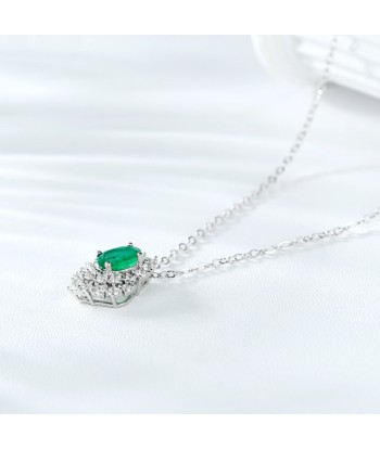 Sterling Silver Emerald Pendant Necklace for Women brillant des détails fins