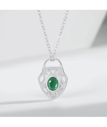 Sterling Silver Lock Shield Pendant with Green Emerald Inlay for Women votre restaurant rapide dans 