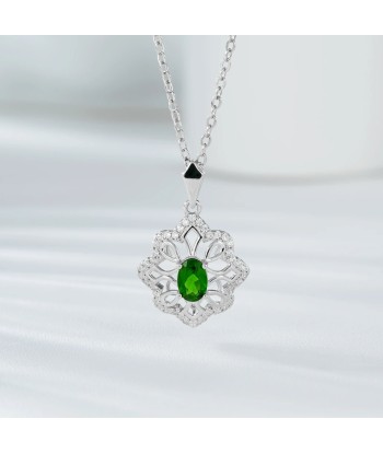 925 Sterling Silver Diopside Flower Pendant Necklace for Women. Par le système avancé 