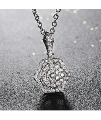 18K White Gold Diamond Flower Pendant Necklace for Women la chaussure