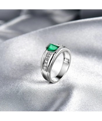 14K White Gold Emerald Diamond Engagement Ring for Men Comment ça marche