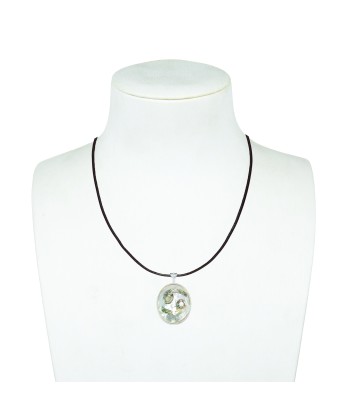 Cancer Zodiac Pendant Necklace with River Shell, Abalone, and Sterling Silver acheter