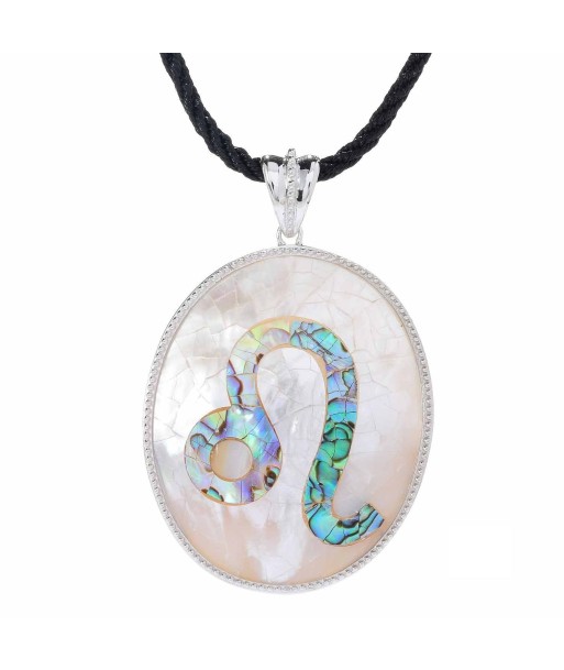 Leo Zodiac Pendant Necklace with River Shell, Abalone, and Sterling Silver brillant des détails fins