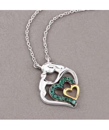 0.24 Carat Genuine Emerald .925 Sterling Silver Pendant Amélioration de cerveau avec