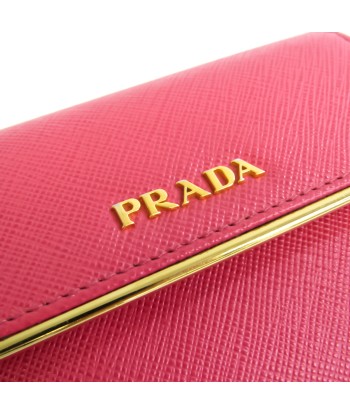 Prada Women's Saffiano Leather Bill Wallet (tri-fold) Pink sur le site 