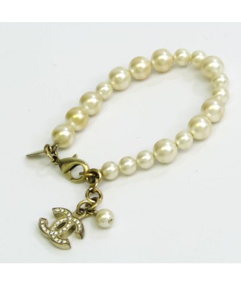 Chanel Artificial PearlRhinestone Charm Bracelet Off-whiteWhite Comparez et commandez 