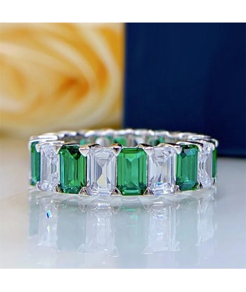 Sterling Silver Wedding & Engagement Ring with Emerald & Moissanite for Women de pas cher