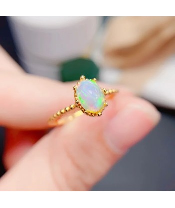 Sterling Silver Ring with 0.75 Carat Opal Stone for Women votre