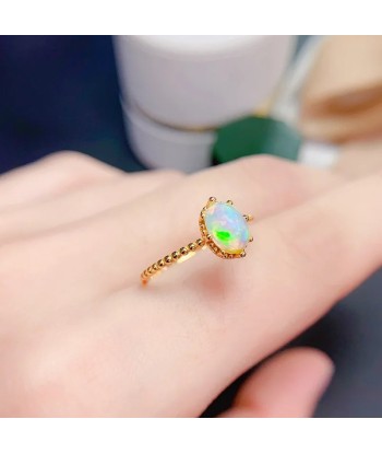 Sterling Silver Ring with 0.75 Carat Opal Stone for Women votre