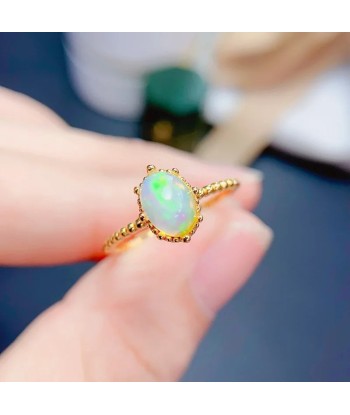 Sterling Silver Ring with 0.75 Carat Opal Stone for Women votre