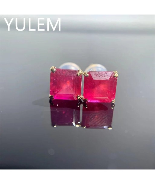 18K Yellow Gold Ruby Diamond Stud Earrings for Women Pour